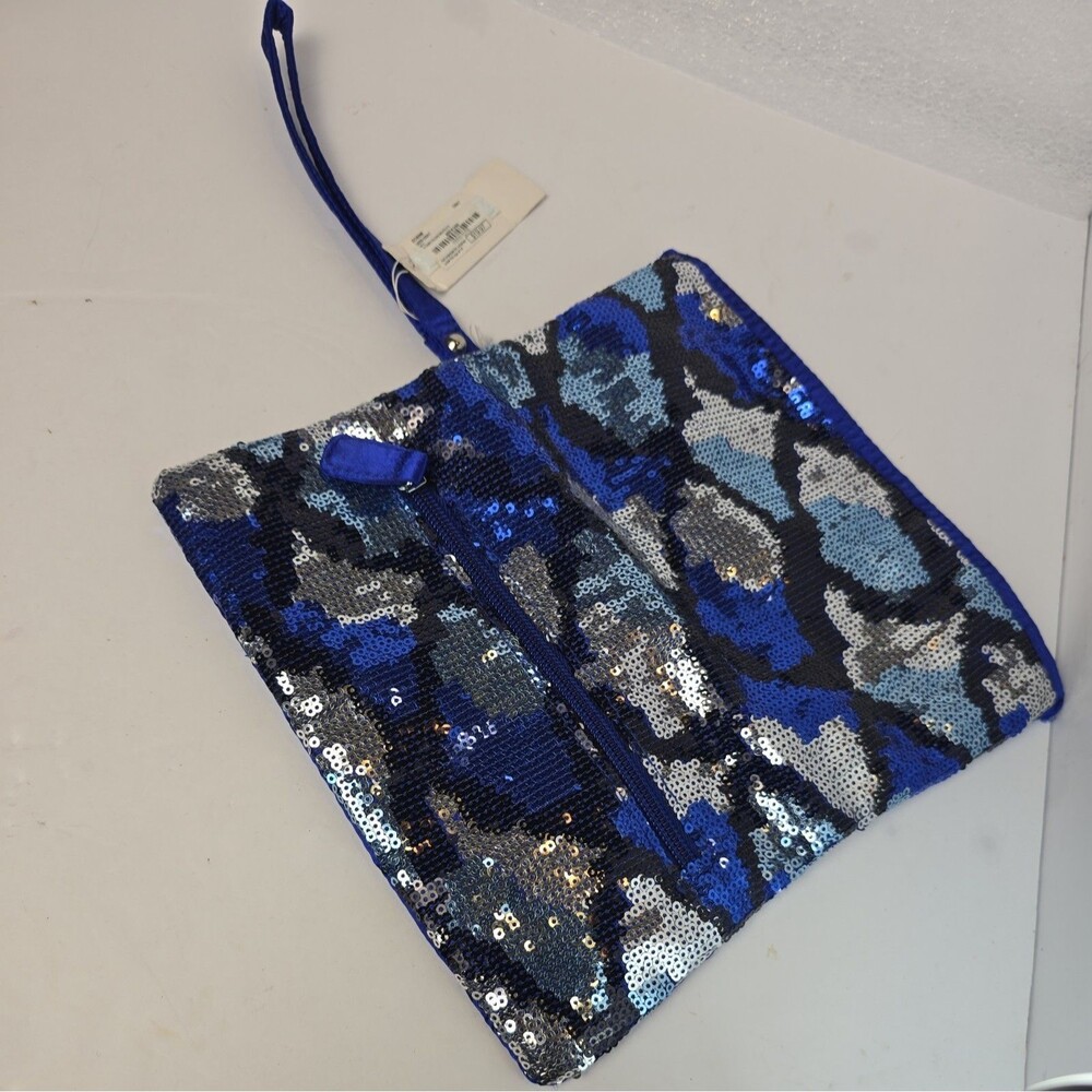 Charming Charlie Blue Black Silver Sequin Wristlet Clutch Bag NWT Zip Pouch.